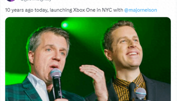 TGA创始人晒老照片:十年前主持了Xbox One发布现场